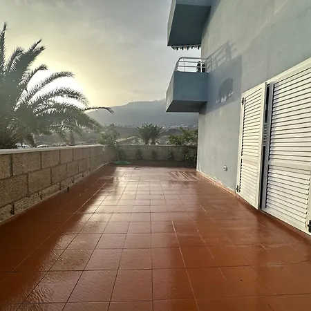 Luminoso Con Amplia Terraza Y Vistas شقة